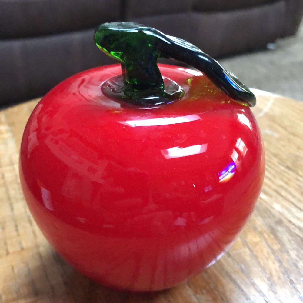 Blown glass apple 🍎